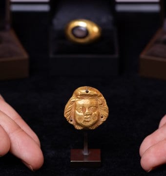 Gold and jewelry from antiquity to renaissance period