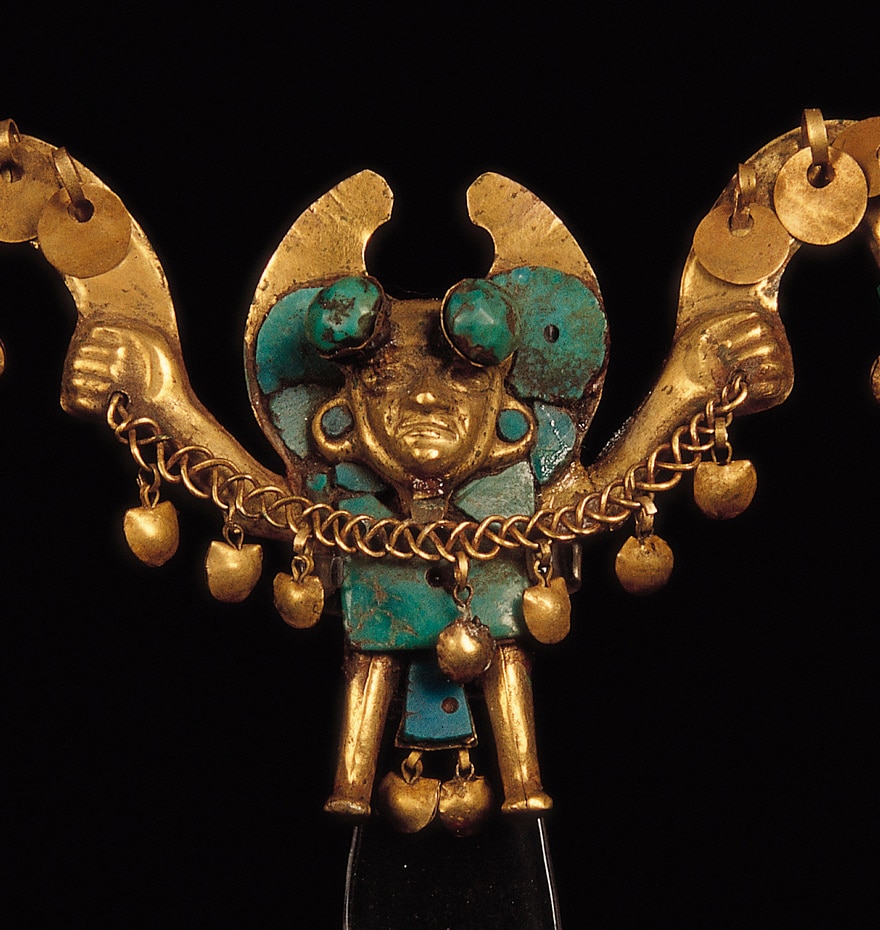 ML100753 Ornement de nez Mochica. Musée Larco de Lima