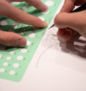 L’ÉCOLE, School of Jewelry Arts - Draw some precious stones 5.jpg