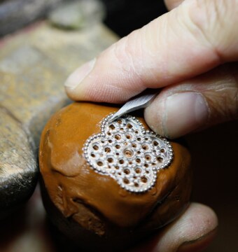Meet with two artisans in reorientation