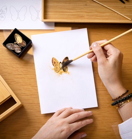 Savoir Faire Jewelry Japanese Urushi Lacquer