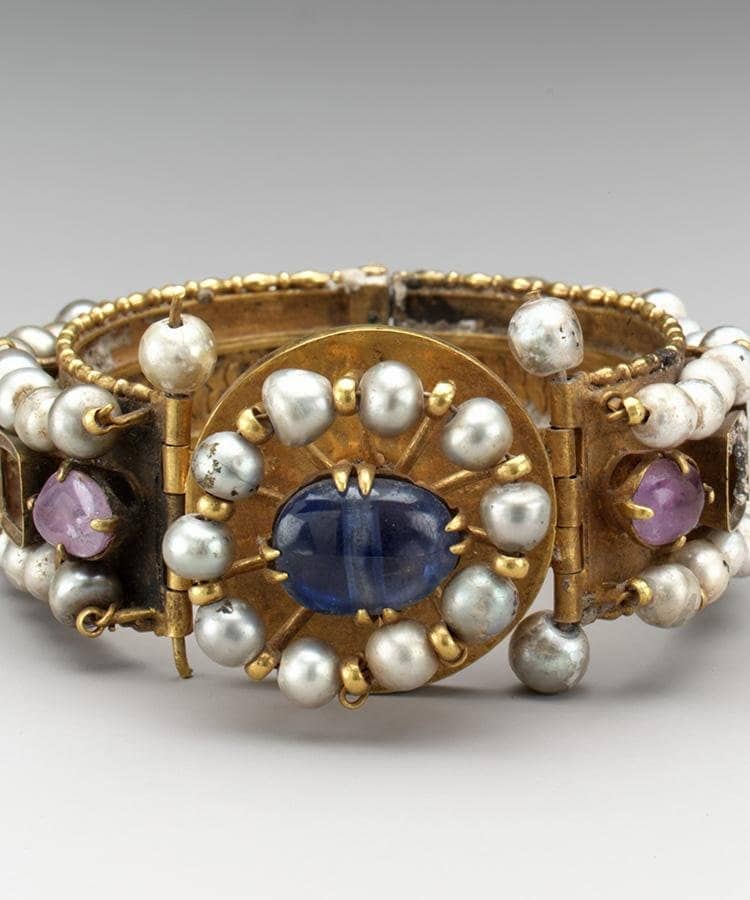 History class Gold & Jewelry, from Antiquity to the Renaissance Princes