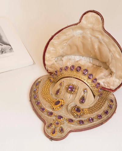 History Jewelry Louis XIV Art Deco 