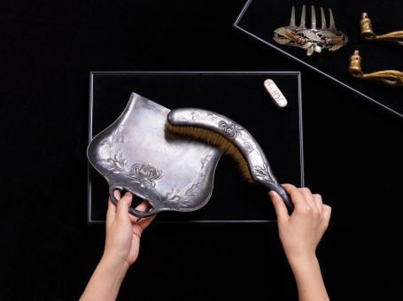 L'ÉCOLE Asia Pacific Art Nouveau Jewelry