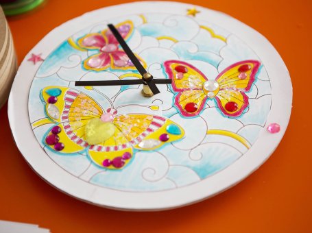 make your own precious clock