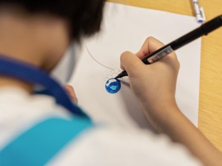 Discover Jewelry Designer’s Profession_(c)L'ÉCOLE Van Cleef & Arpels.jpg
