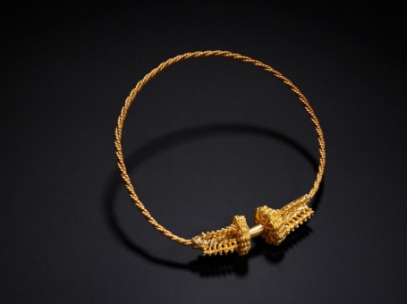 Conversation on the research project around the reproduction of the Celtic Torque of Montans