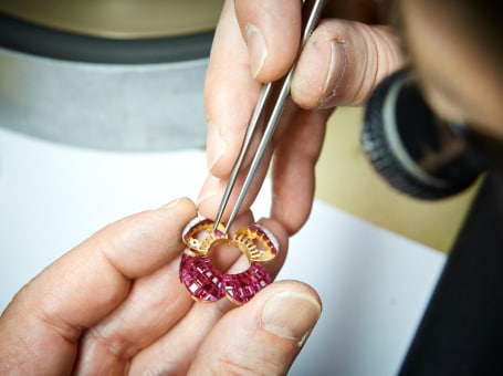 How to become a lapidary?