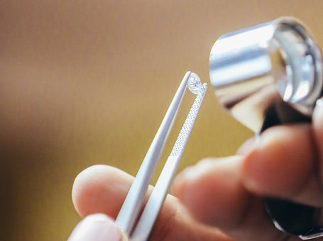 L'ÉCOLE - Fascinating diamond 2 science and gemology