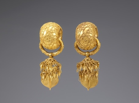 Gold Earrings from Bubuchong Tomb