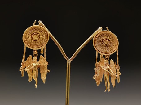 Ancient Gold Jewelry at the Dallas Museum of Art (Reading Session)   